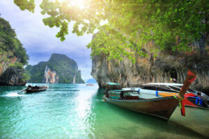 3 week Thailand itinerary for families going to the best beaches in Thailand