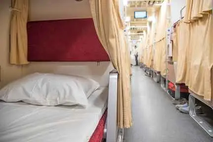 2nd class sleeper train to Chiang Mai from Bangkok