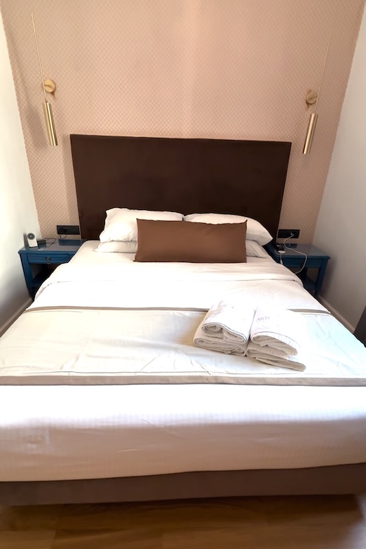 Comfortable bed affordable hotel in Athens